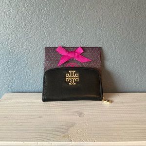 Tory Burch - Black Wallet